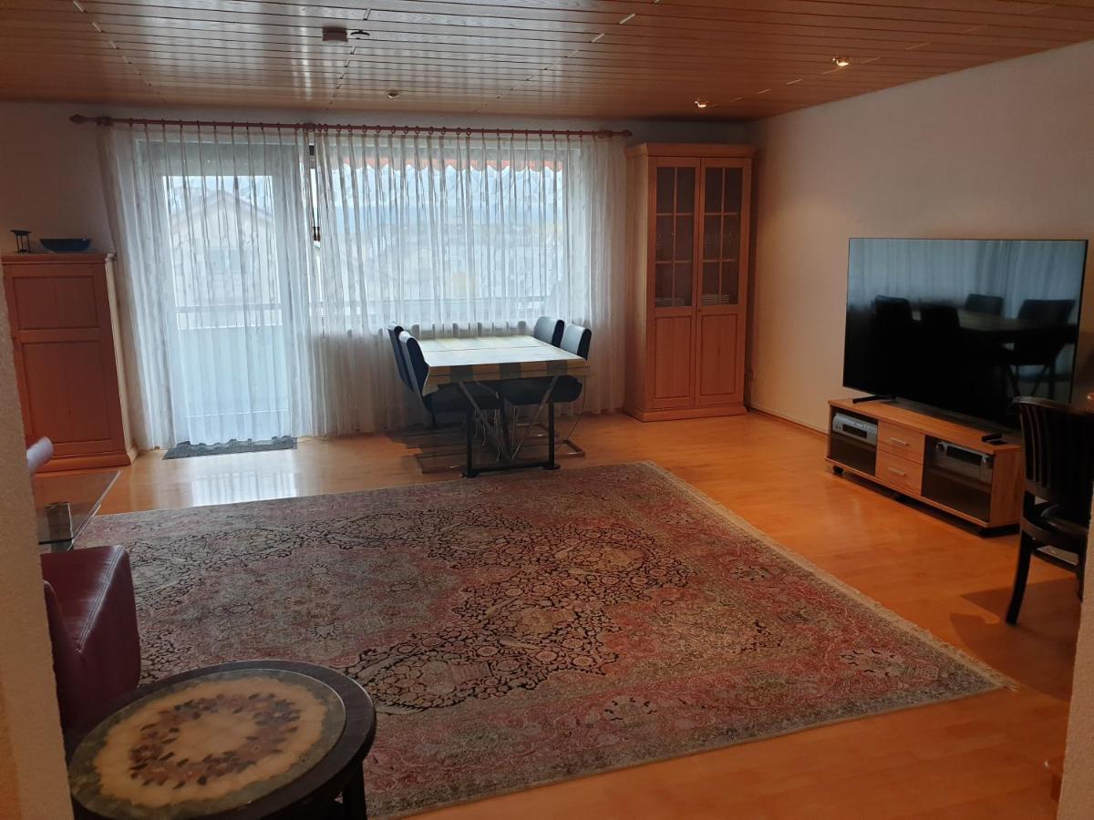 Wohnung Fuer 4 Personen, 2 Schlafzimmer, 2 Parkplaetze, Wlan Konstanz Ngoại thất bức ảnh